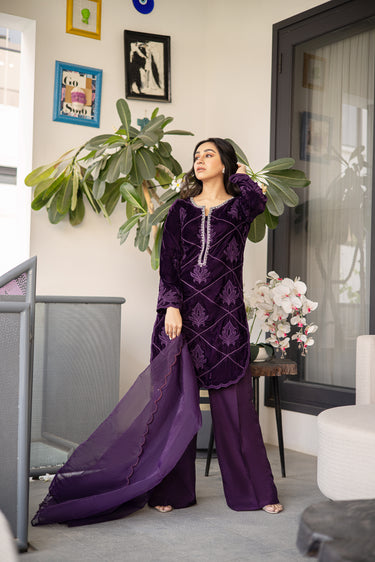 Purple Voilette Clothing humyaunalamgir