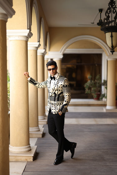BEIGE & BLACK TUX RUNWAY humyaunalamgir