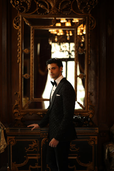 BLACK EMBOSSED TUX RUNWAY humyaunalamgir