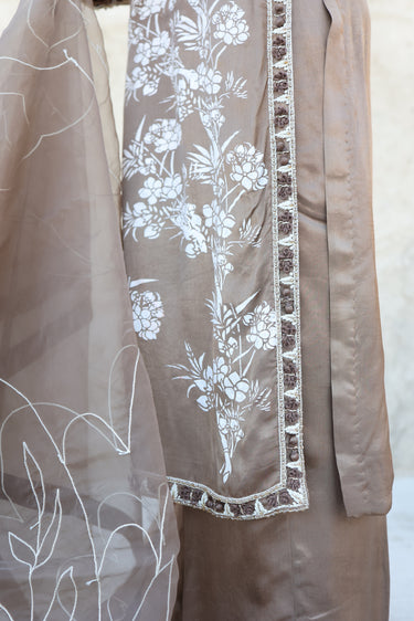 Mia Brown Clothing humyaunalamgir