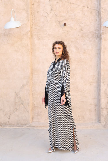 Kaftan Black & White Clothing humyaunalamgir