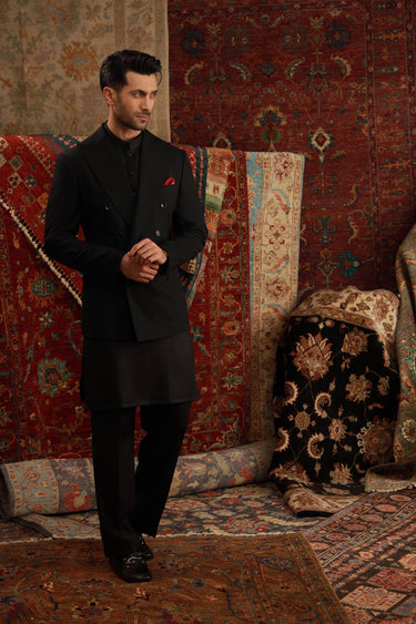 BLACK LINEN KURTA PAJAMA Humayunalamgir