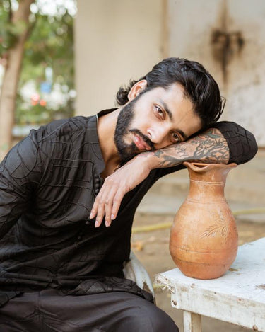 "DAMASK" BLACK KURTA PAJAMA Humayun Alamgir