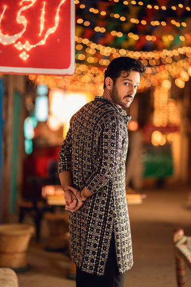 AMEER – BLACK KURTA PAJAMA Humayunalamgir