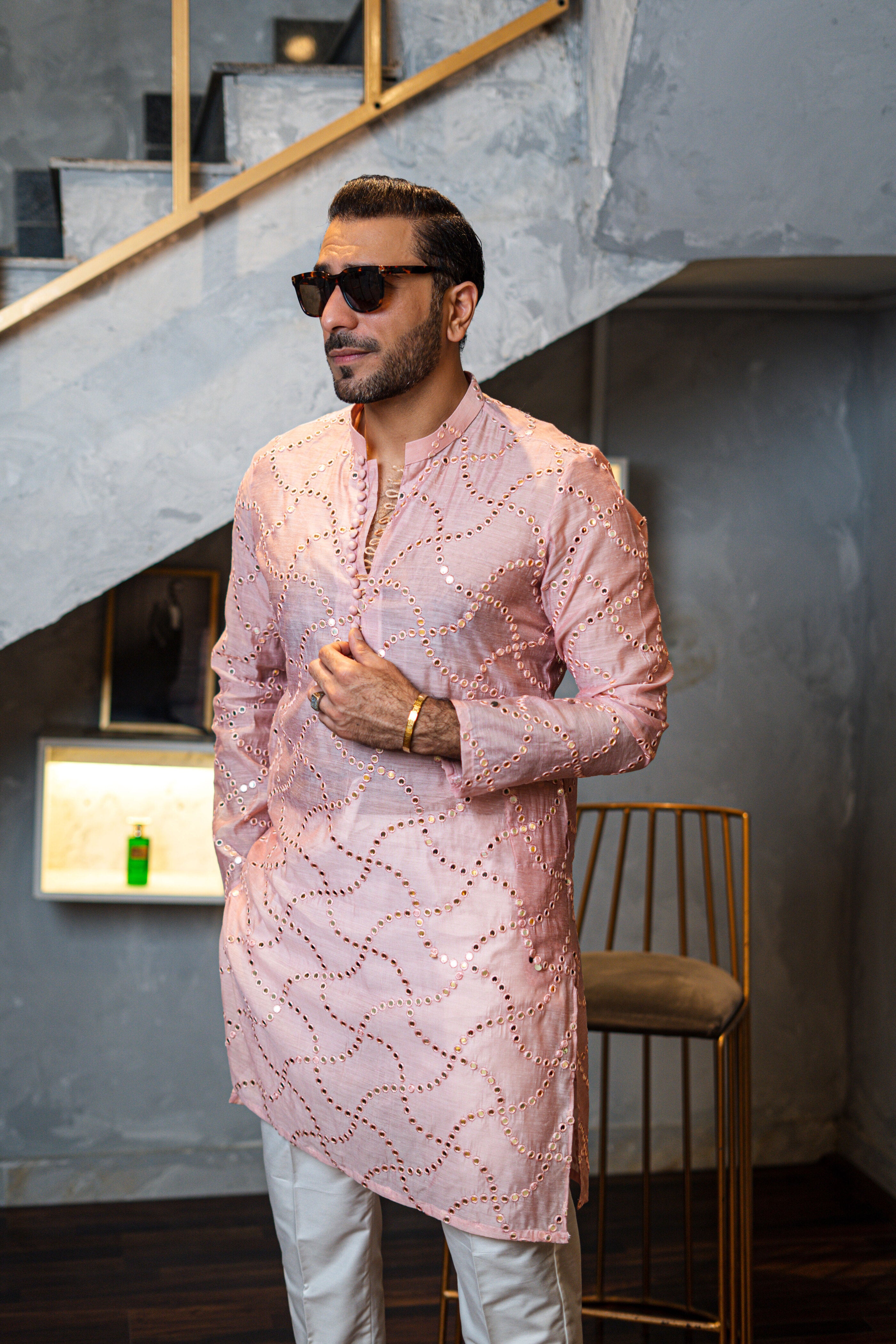 Tea Pink Embossed Mirror Work Kurta