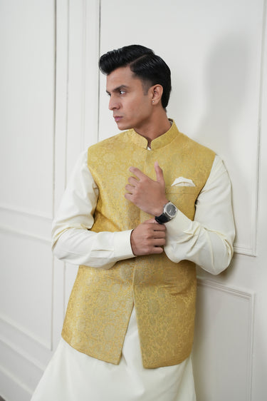 MUSTARD ZARI JAMAWAR WAIST COAT Mehndi Collection HumayunAlamgir