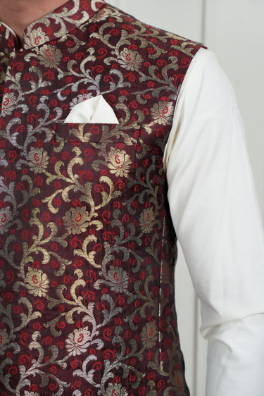 BROWN GOLDEN JAMAWAR WAIST COAT Mehndi Collection HumayunAlamgir