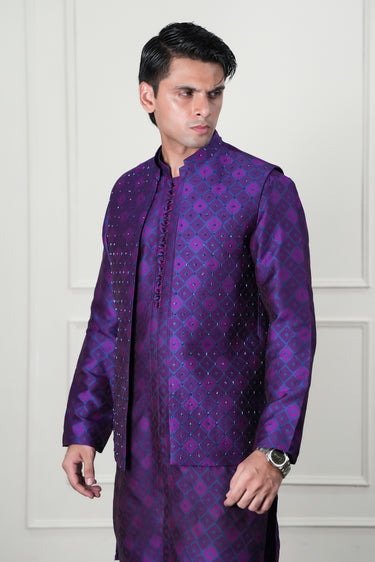 PURPLE SELF JAMAWAR HANDWORK CUTDANA WAIST COAT Mehndi Collection HumayunAlamgir