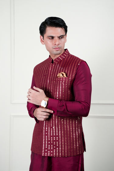 RED EMBOSSED GOLDEN SEQUENCE WAIST COAT Mehndi Collection HumayunAlamgir