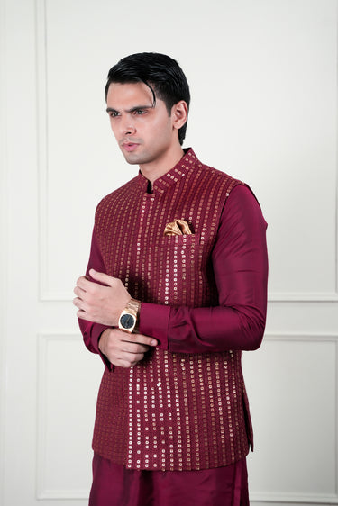 RED EMBOSSED GOLDEN SEQUENCE WAIST COAT Mehndi Collection HumayunAlamgir