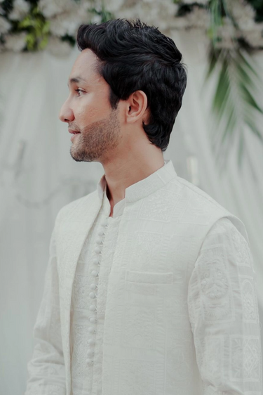 Shah White waist coat Waist Coats HumayunAlamgir
