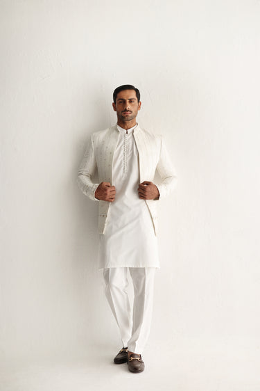 WHITE EMBOSSED SEQUENCE FRONT OPEN PRINCE COAT Humayunalamgir