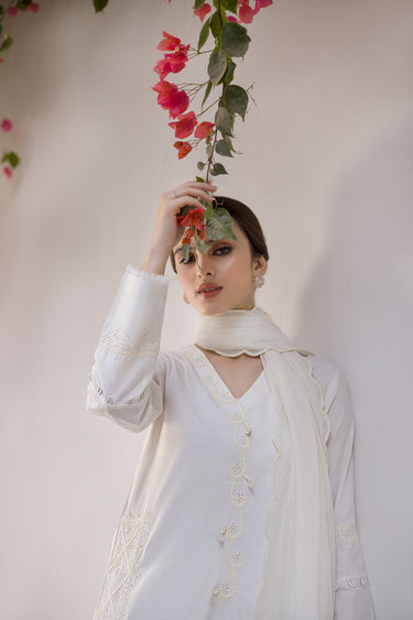 Off White Humayun Alamgir