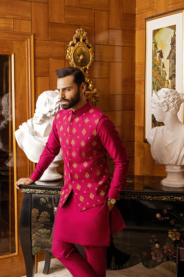 FUSHIA PINK WAIST COAT Mehndi Collection HumayunAlamgir