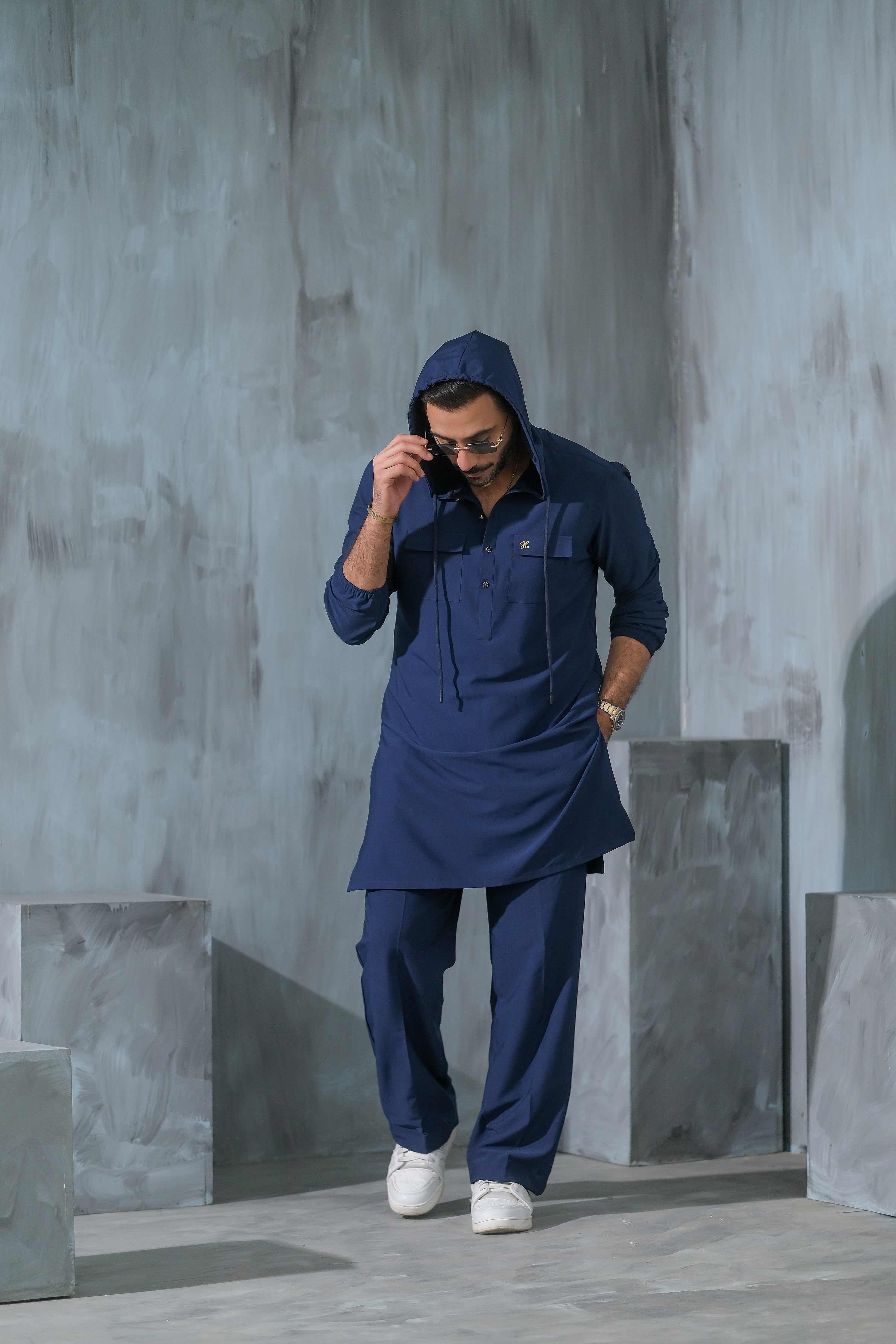 BLUE ARMANI HOODED KURTA PAJAMA