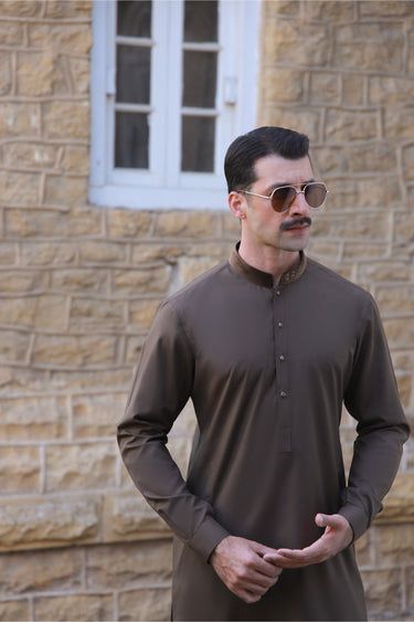 BROWN BOSKY KURTA PAJAMA Humayunalamgir