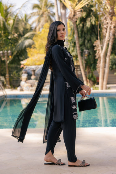 B/W Malai Clothing Humayun Alamgir