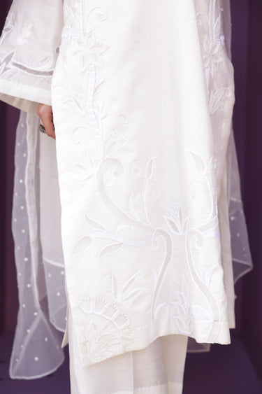 White Aapliqaue Clothing Humayun Alamgir