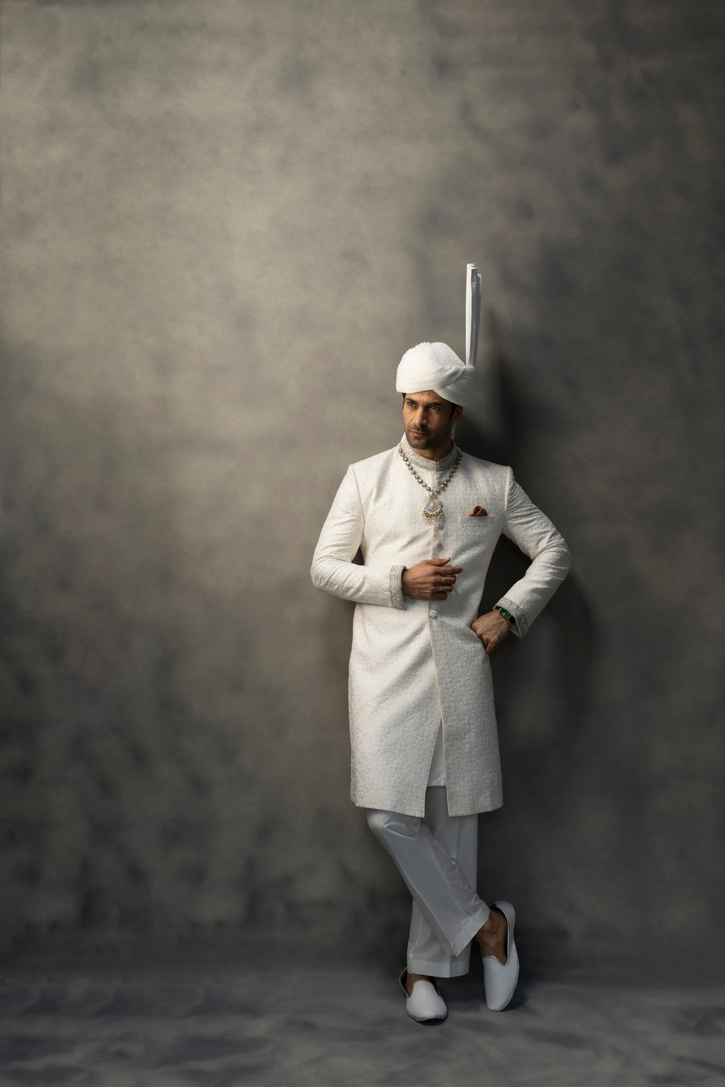 Elegant White Handcrafted Sherwani sherwani Humayun Alamgir