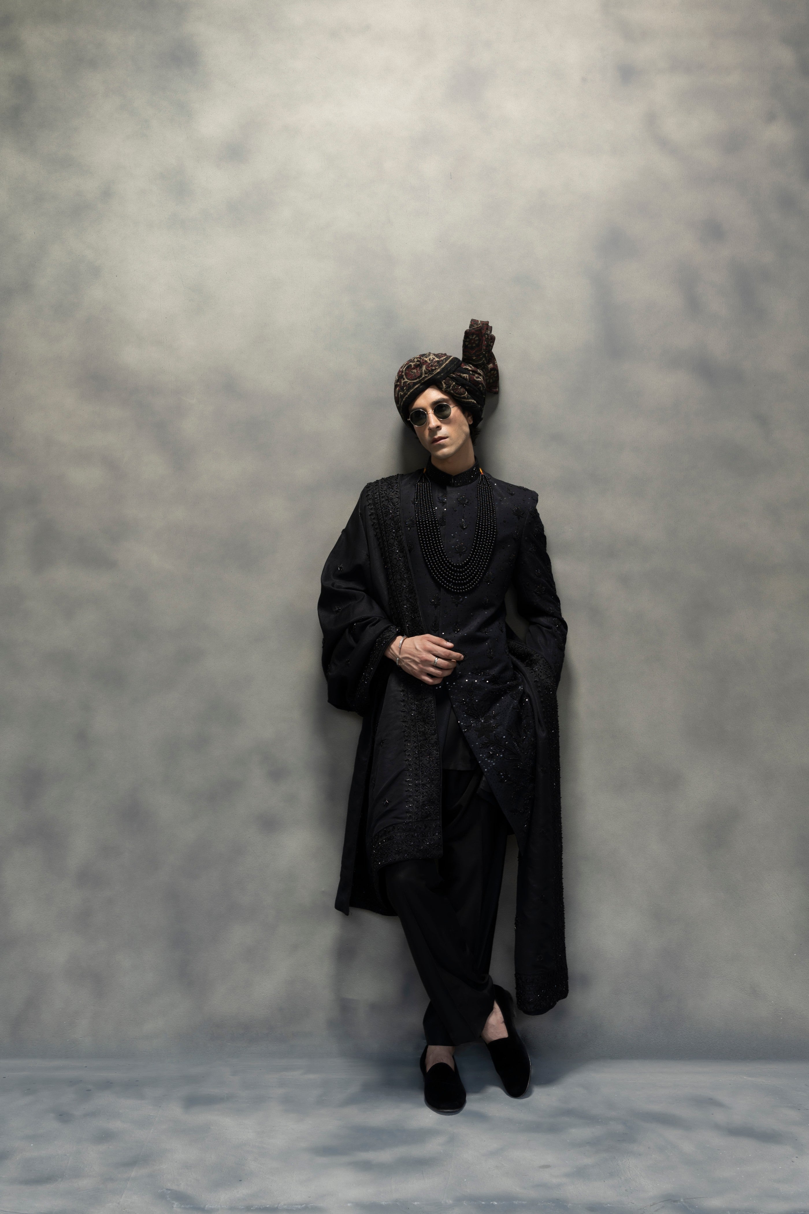 Black Full Hand-Embroidered Sherwani sherwani Humayun Alamgir