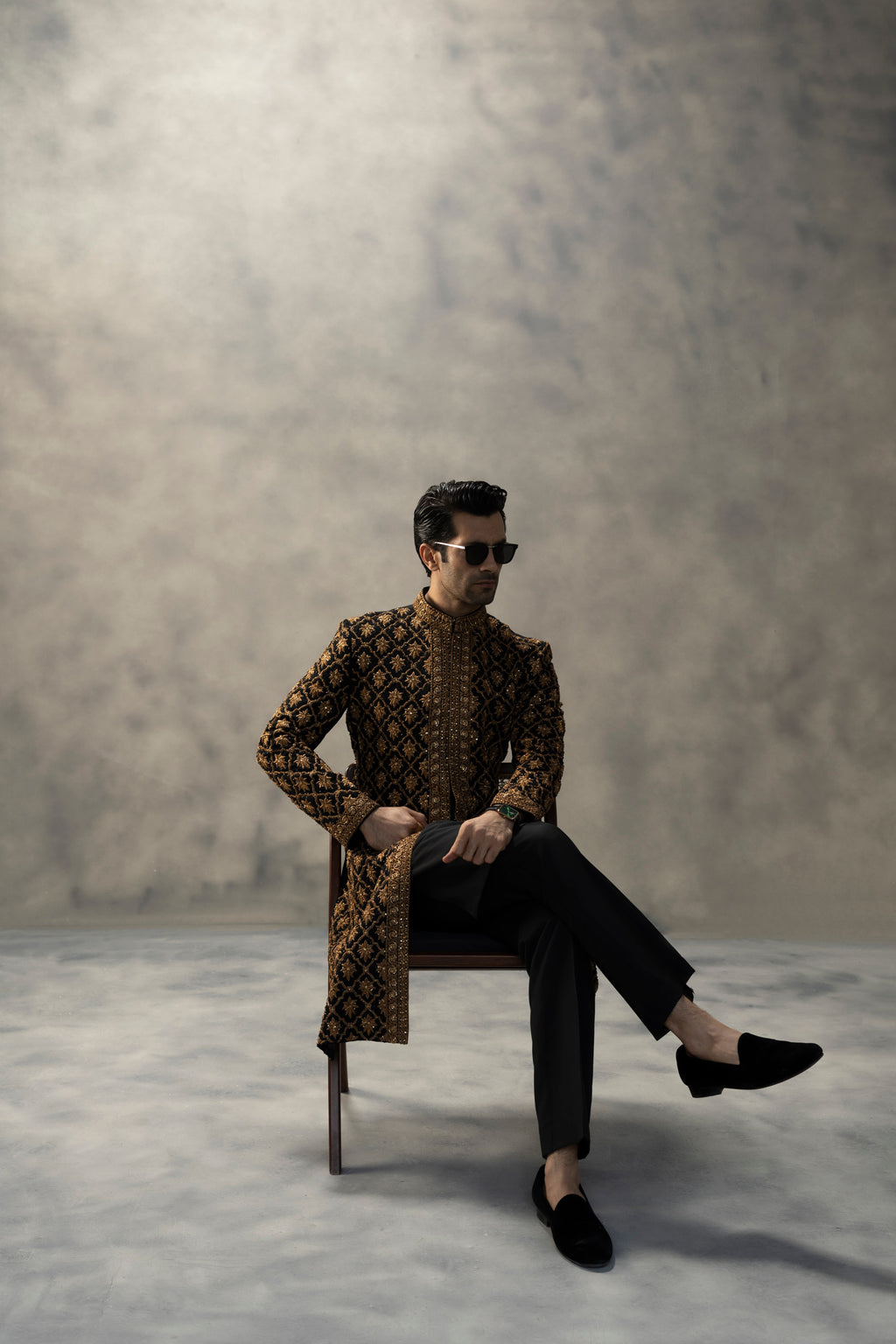 Imperial Black & Gold Handcrafted Sherwani sherwani Humayun Alamgir