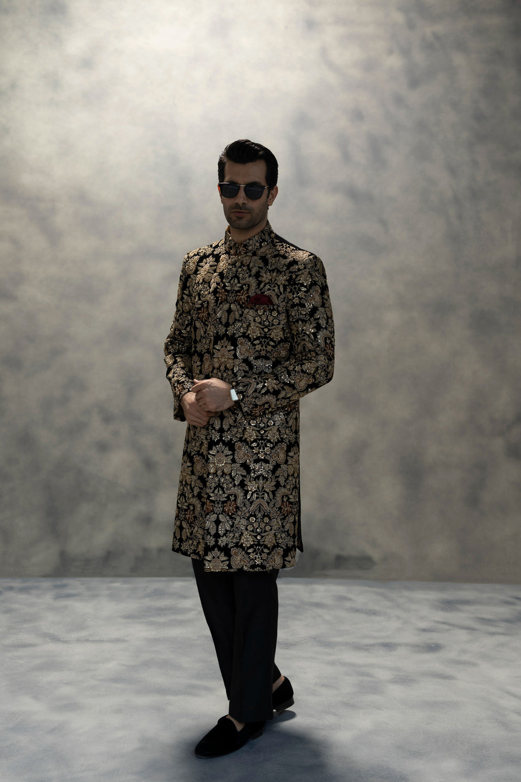 Royal Black & Gold Velvet Handcrafted Sherwani sherwani Humayun Alamgir