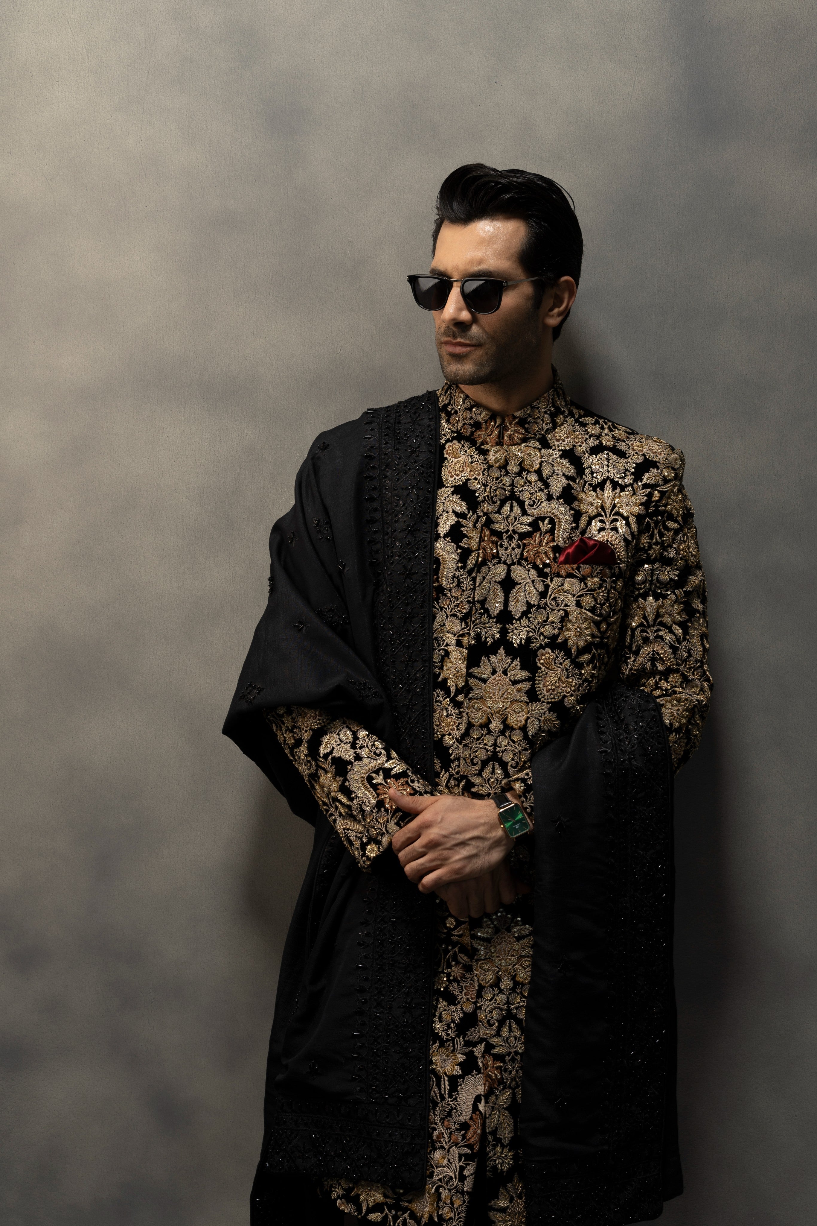 Royal Black & Gold Velvet Handcrafted Sherwani sherwani Humayun Alamgir