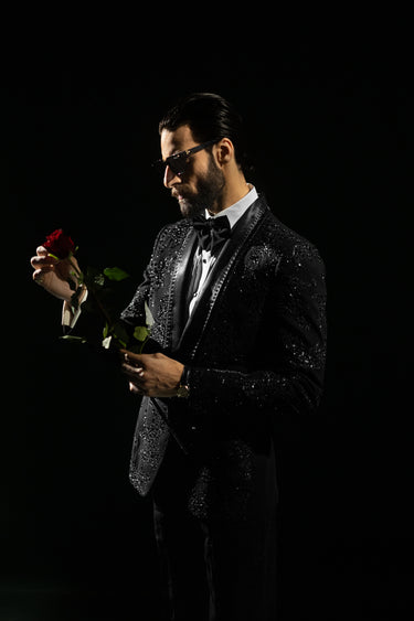 BLACK VELVET TUX RUNWAY humyaunalamgir