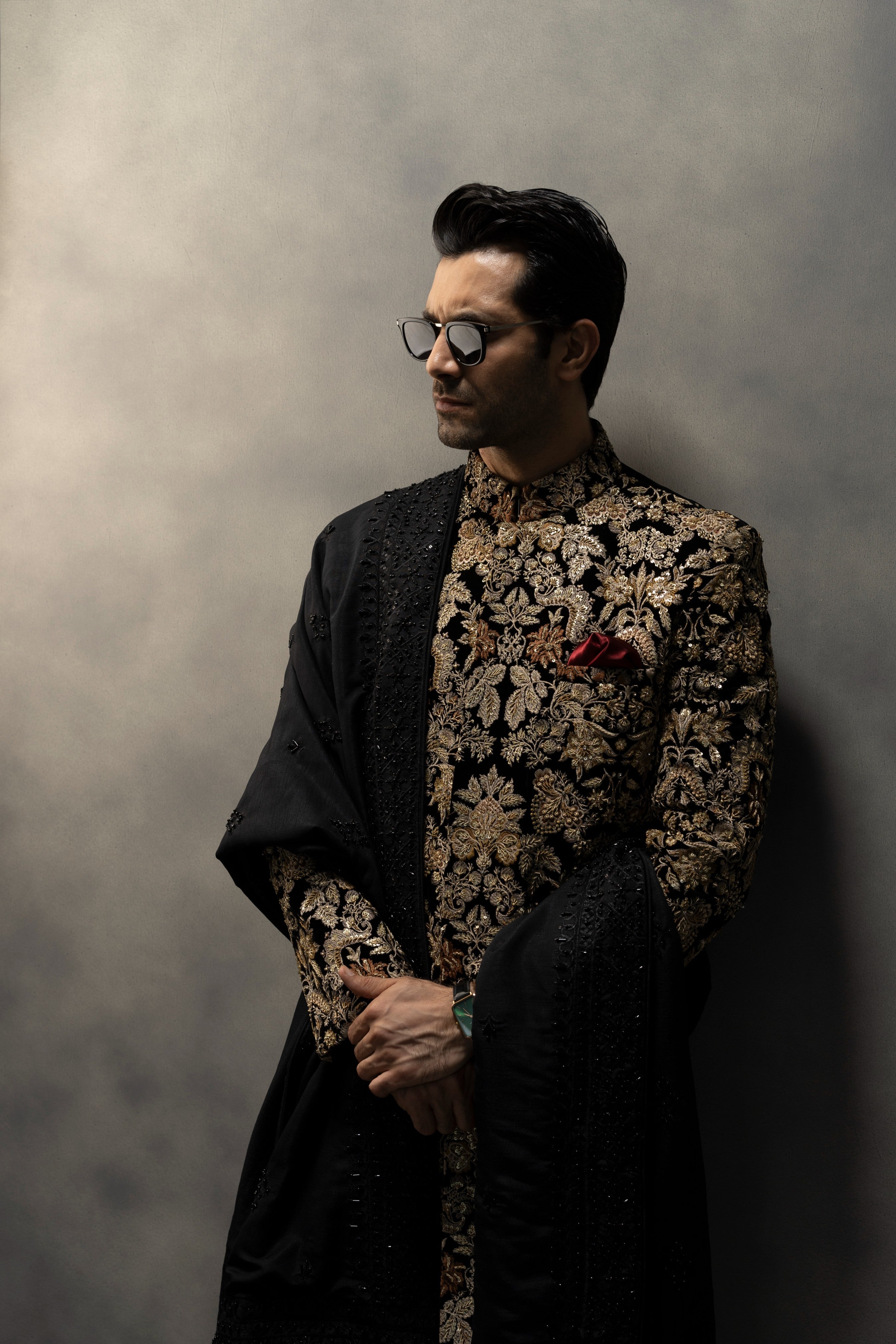 Royal Black & Gold Velvet Handcrafted Sherwani sherwani Humayun Alamgir