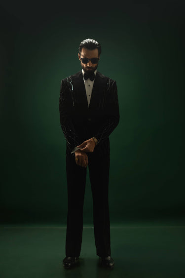 Velion – Midnight black Velvet Tuxedo Humayunalamgir
