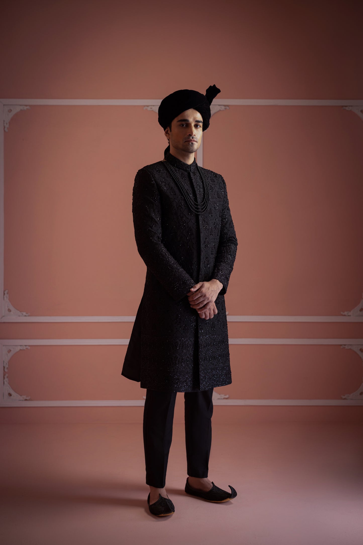 MAJNU