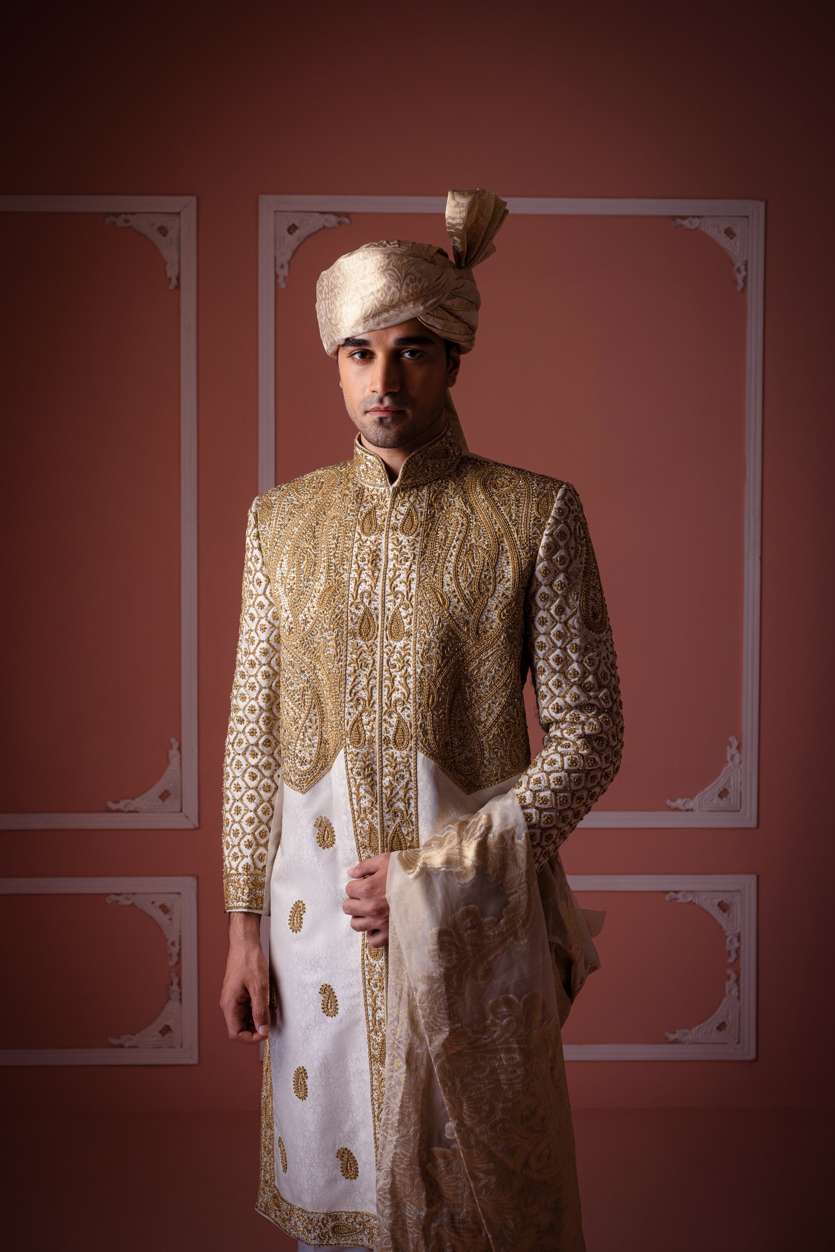 SALEEM Humayunalamgir