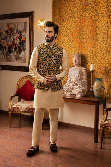 Green Embossed waist coat Mehndi Collection HumayunAlamgir S Waist Coat