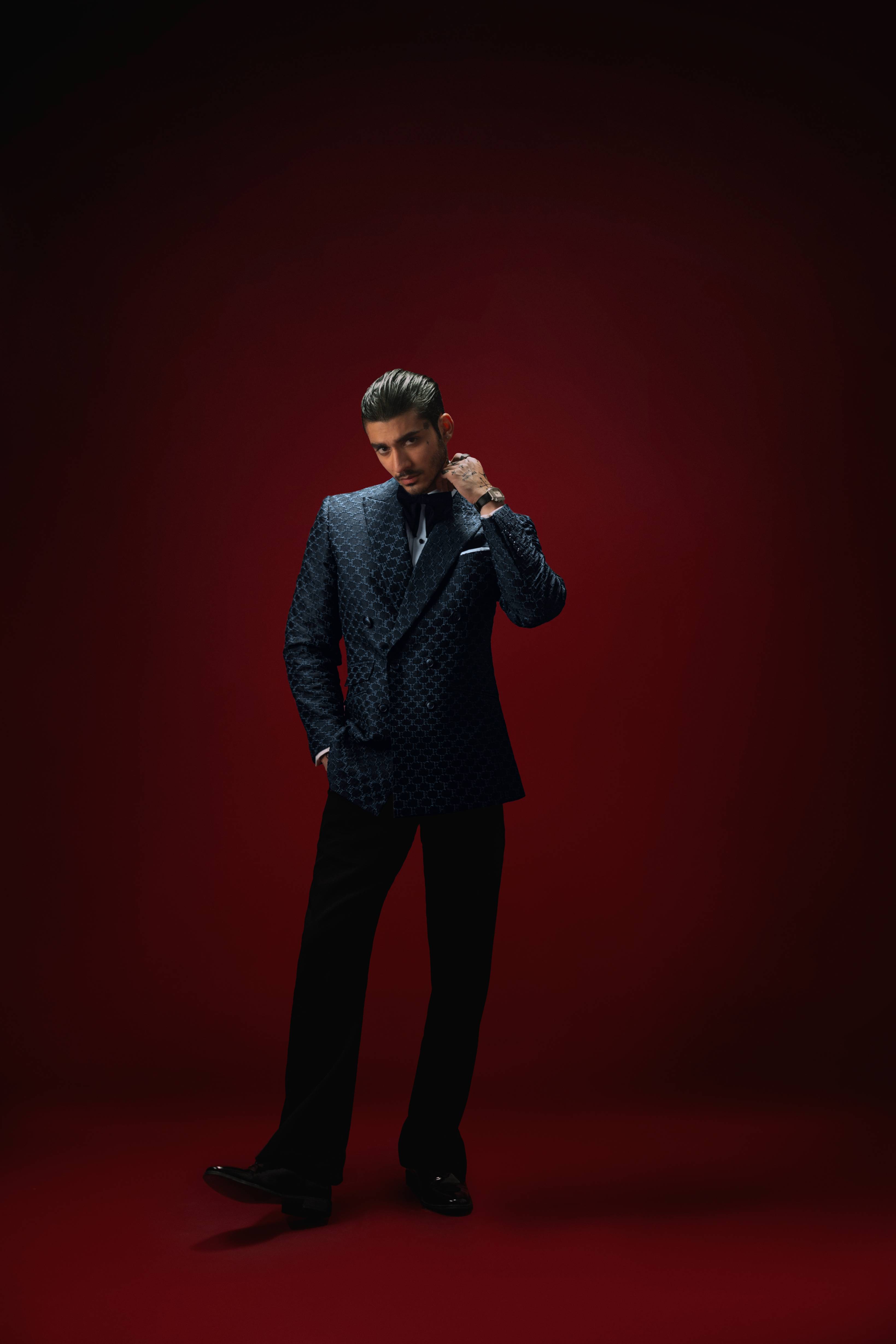 MIDNIGHT MOSAIC – TEXTURED NAVY BLUE TUXEDO HumayunAlamgir