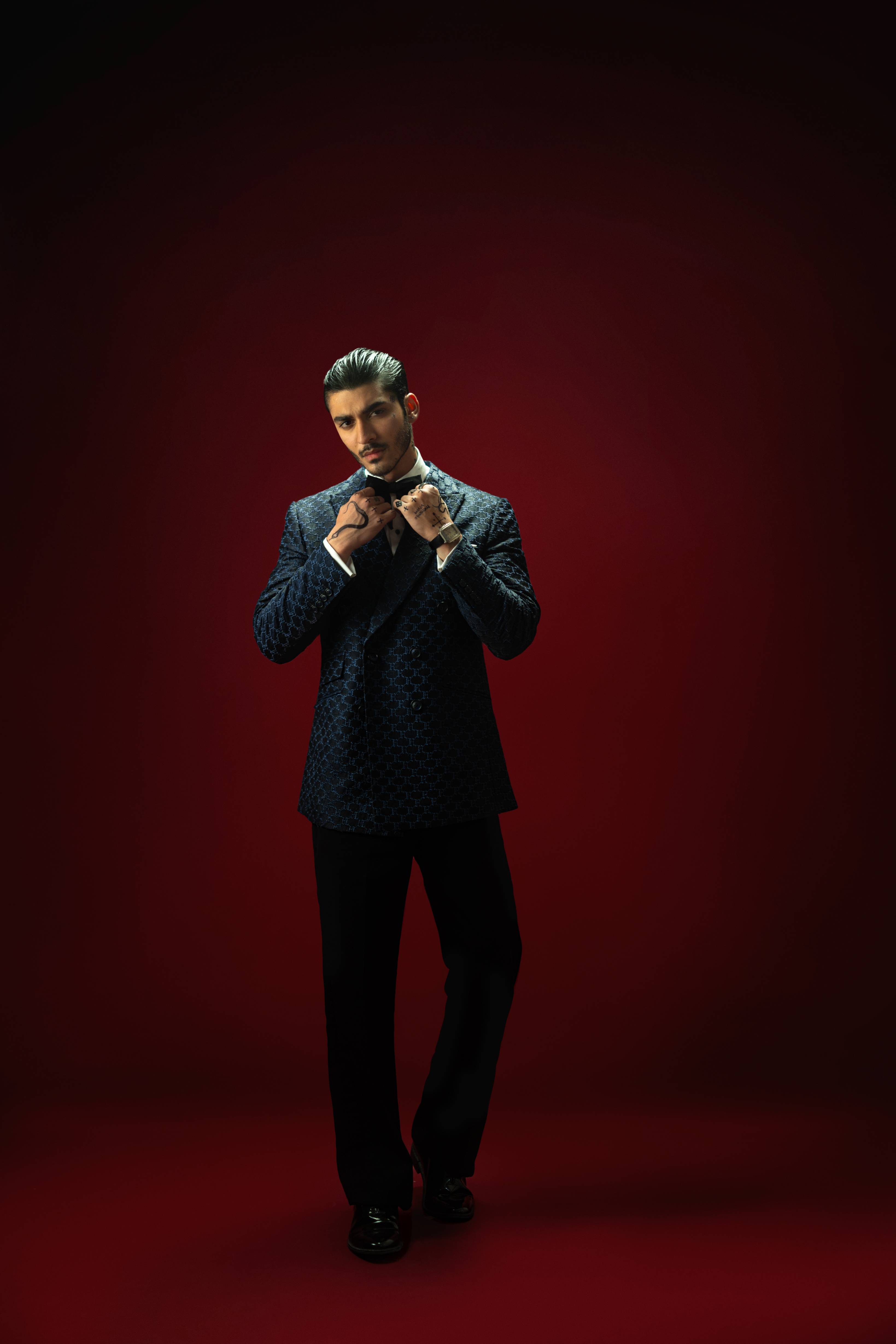 MIDNIGHT MOSAIC – TEXTURED NAVY BLUE TUXEDO HumayunAlamgir