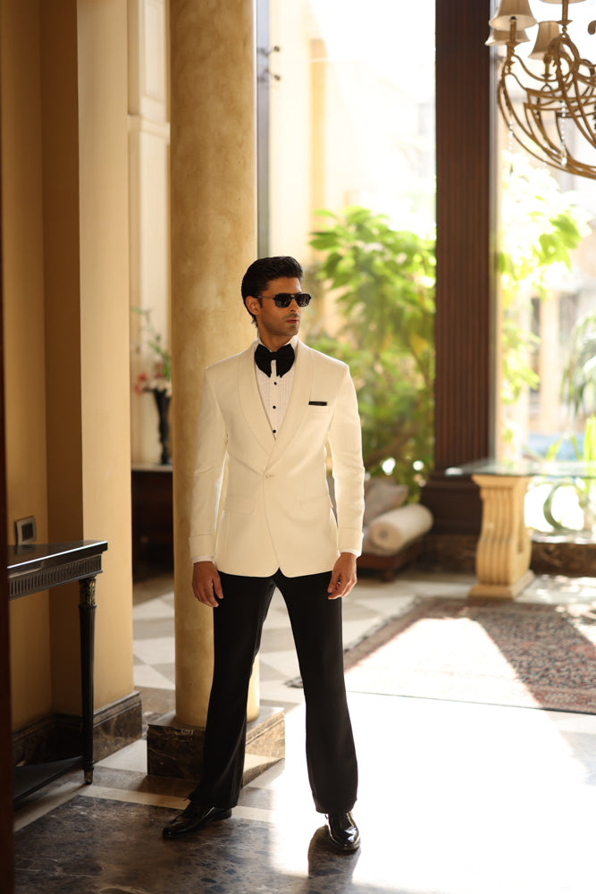 WHITE ARMANI TUX RUNWAY humyaunalamgir