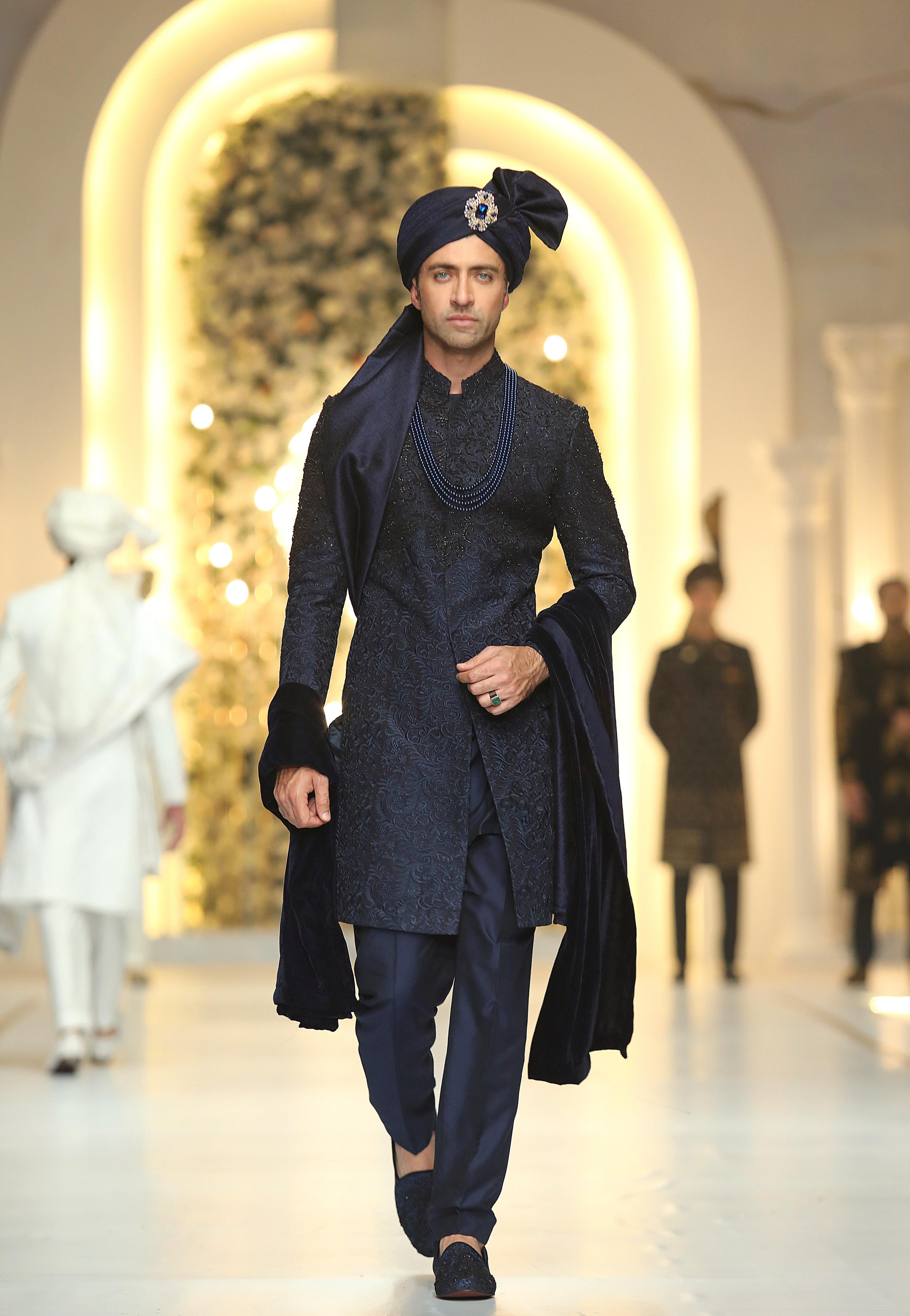 Navy Blue Embroidered Sherwani Humayunalamgir