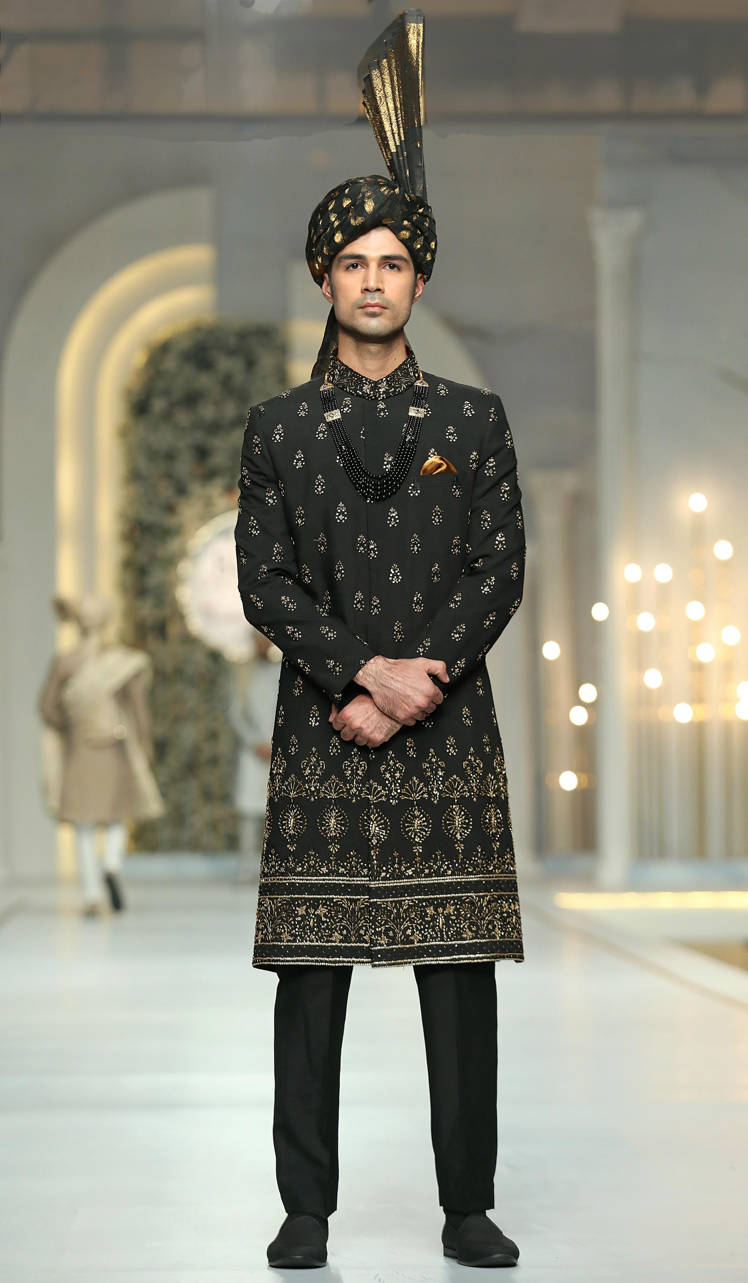 Black Embroidered Sherwani Humayunalamgir