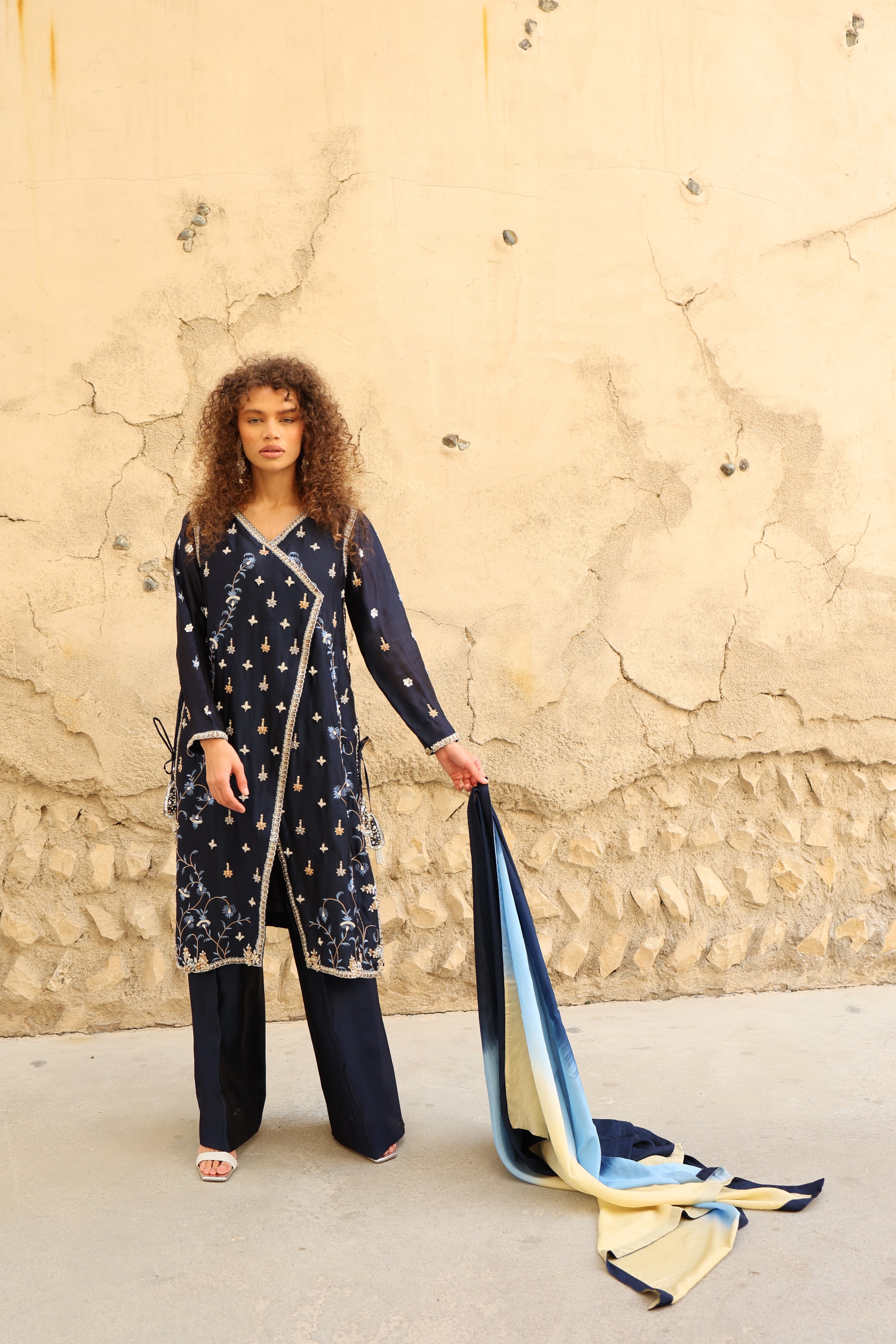 Navy Blue Multi Resham Clothing humyaunalamgir XS Three Piece