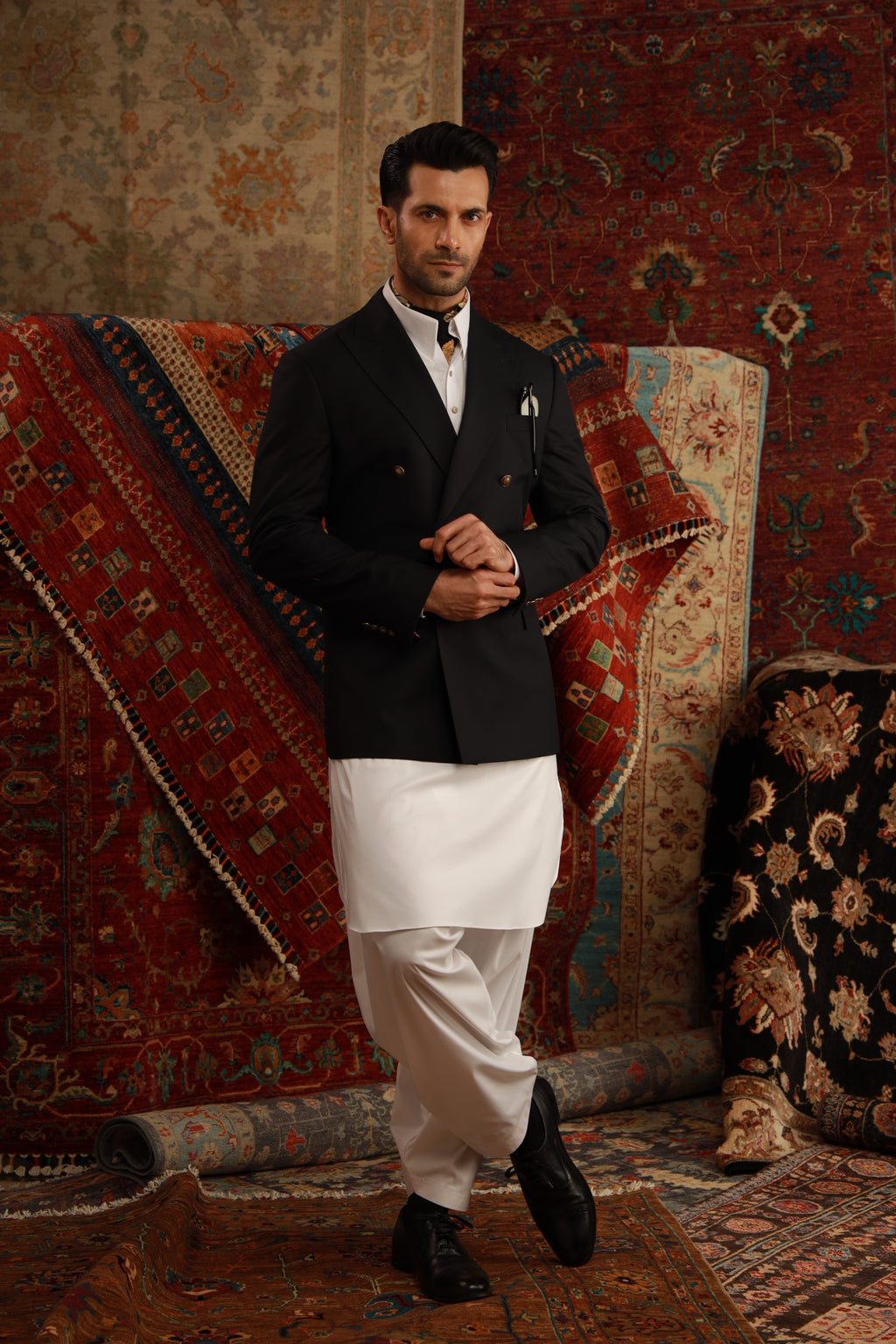 NAVY BLUE DOUBLE BREASTED BLAZER Humayunalamgir