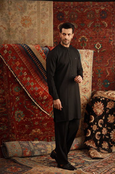 BLACK BOSKY KURTA PAJAMA