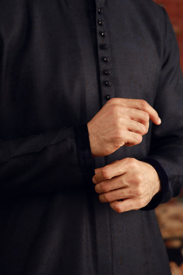 -XARTAJ- NAVY BLUE KURTA PAJAMA Humayunalamgir