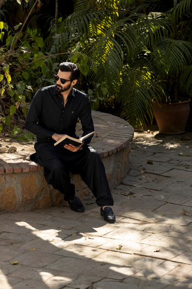 black wash n wear shalwar kameez Humayun Alamgir