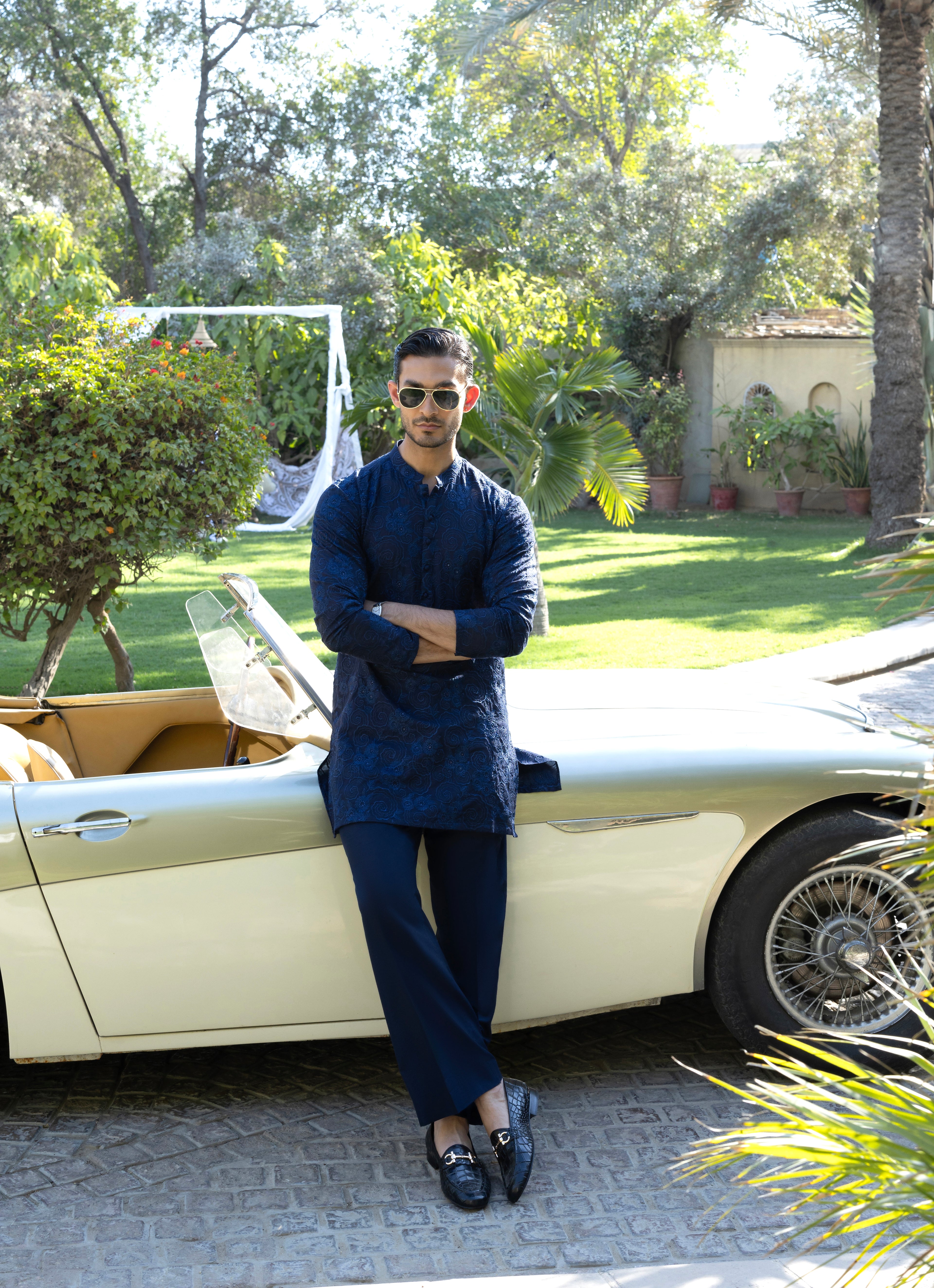 Blue Phool Kaari Kurta Pajama