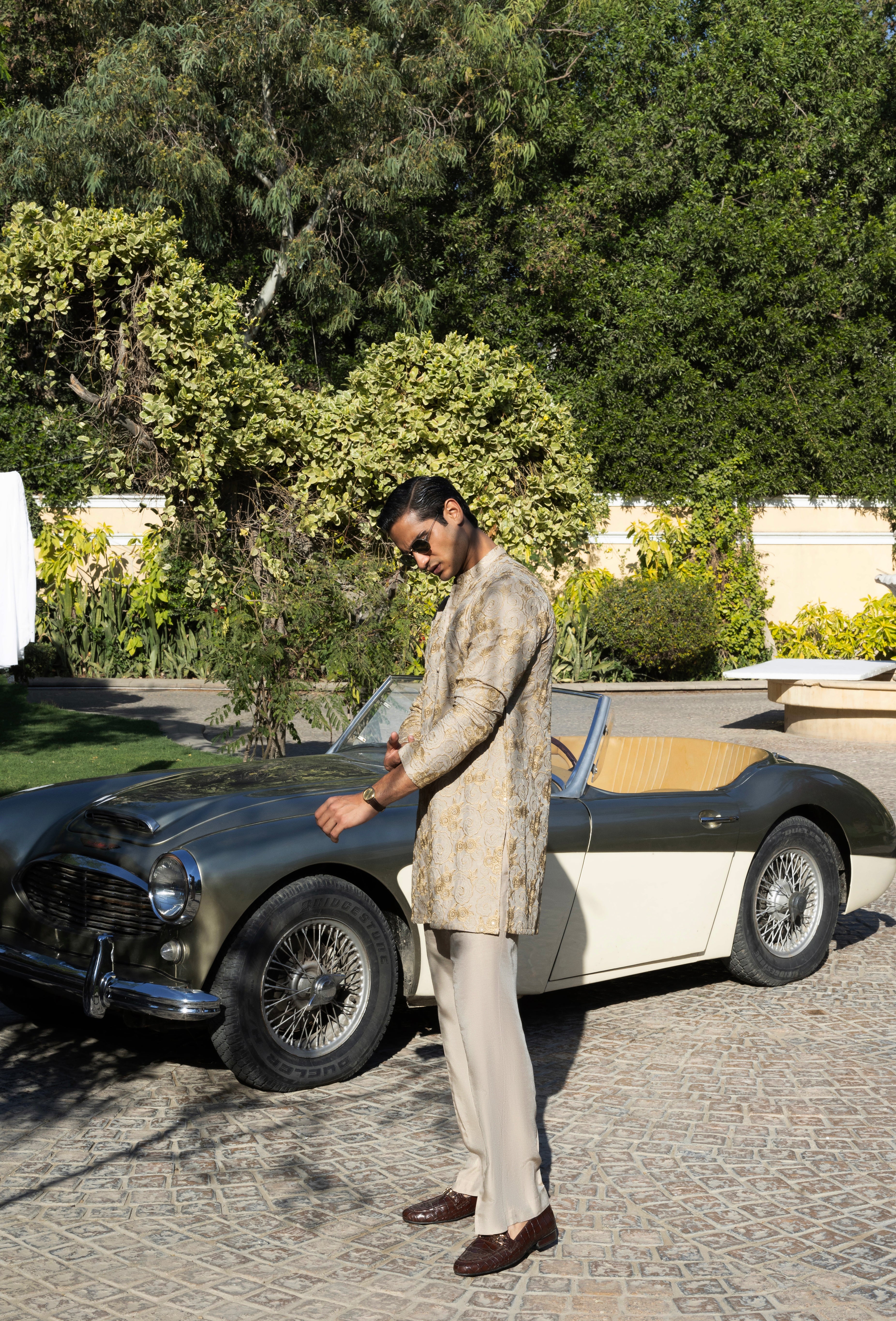 Champagne Phool Kaari Kurta Pajama