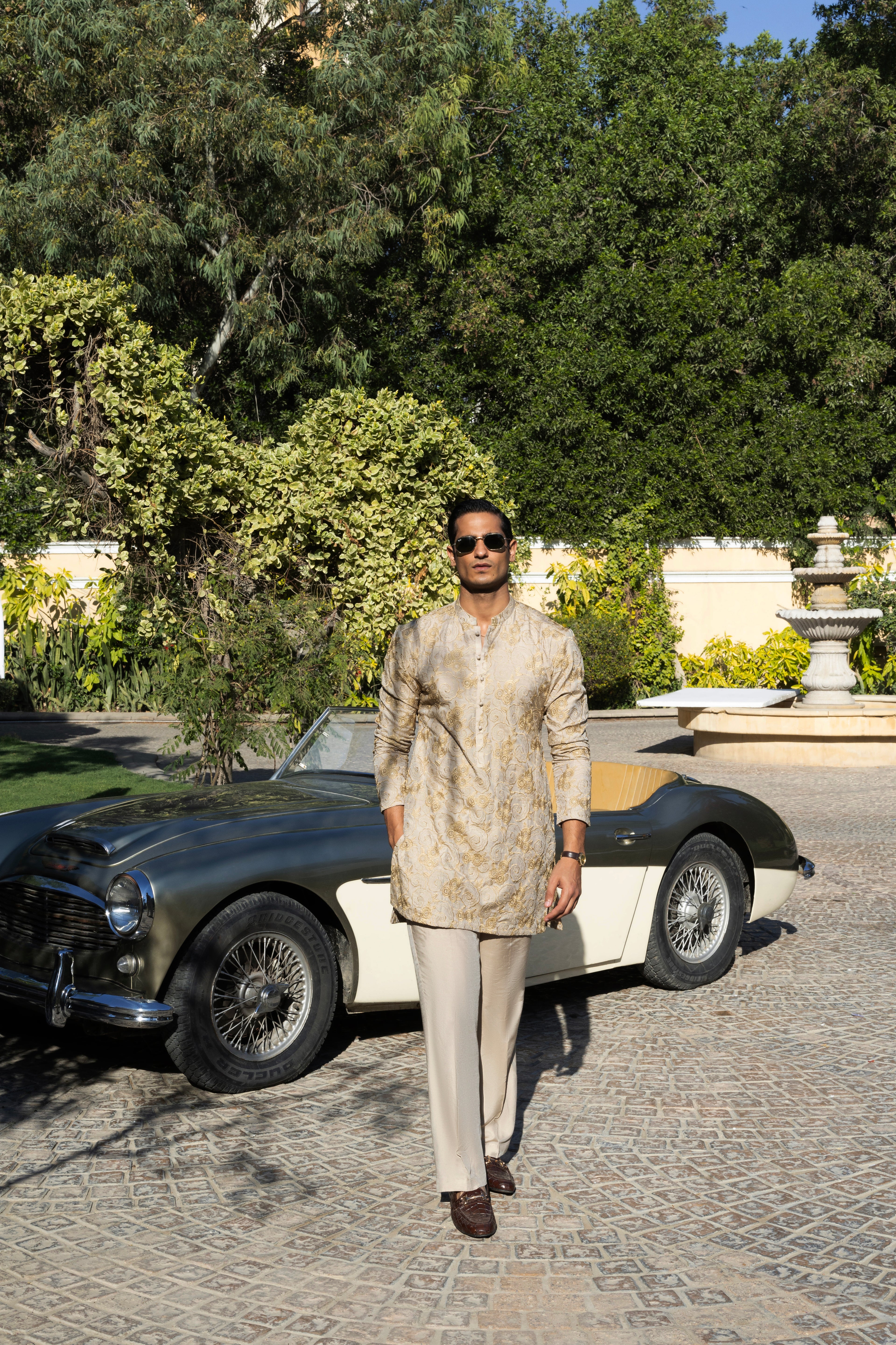 Champagne Phool Kaari Kurta Pajama