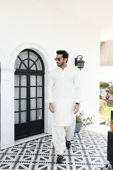 CREAM WASH N WEAR SHALWAR KAMEEZ Humayunalamgir