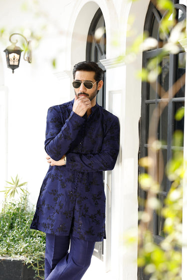 -SAAHIB- ELECTRIC BLUE KURTA PAJAMA Humayunalamgir