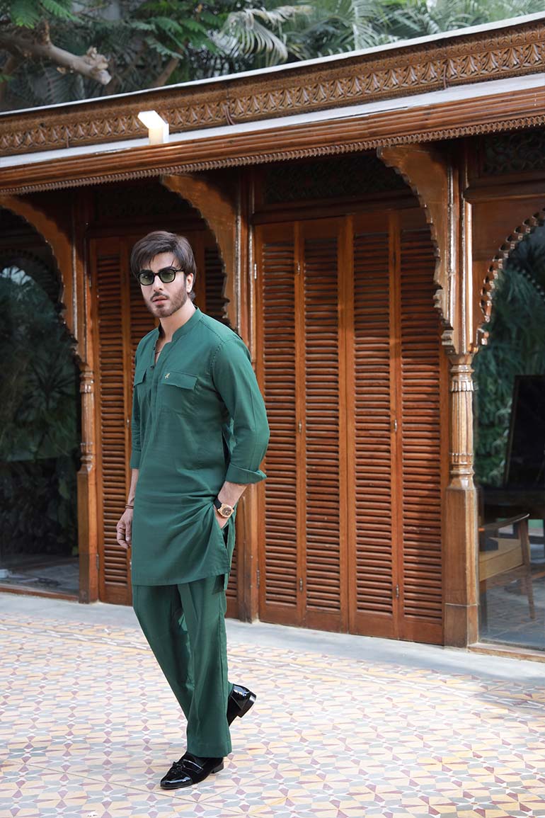 GREEN LINEN KURTA PAJAMA Humayunalamgir