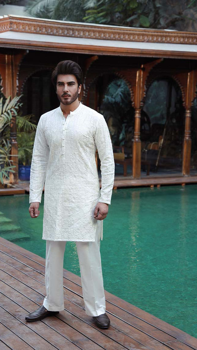 -SHAHKAAR- WHITE KURTA PAJAMA Humayunalamgir